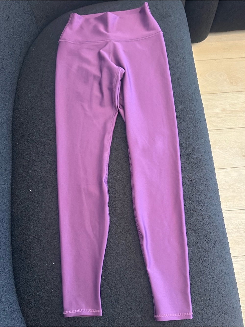 Alo Yoga High-Waist Airlift Leggings